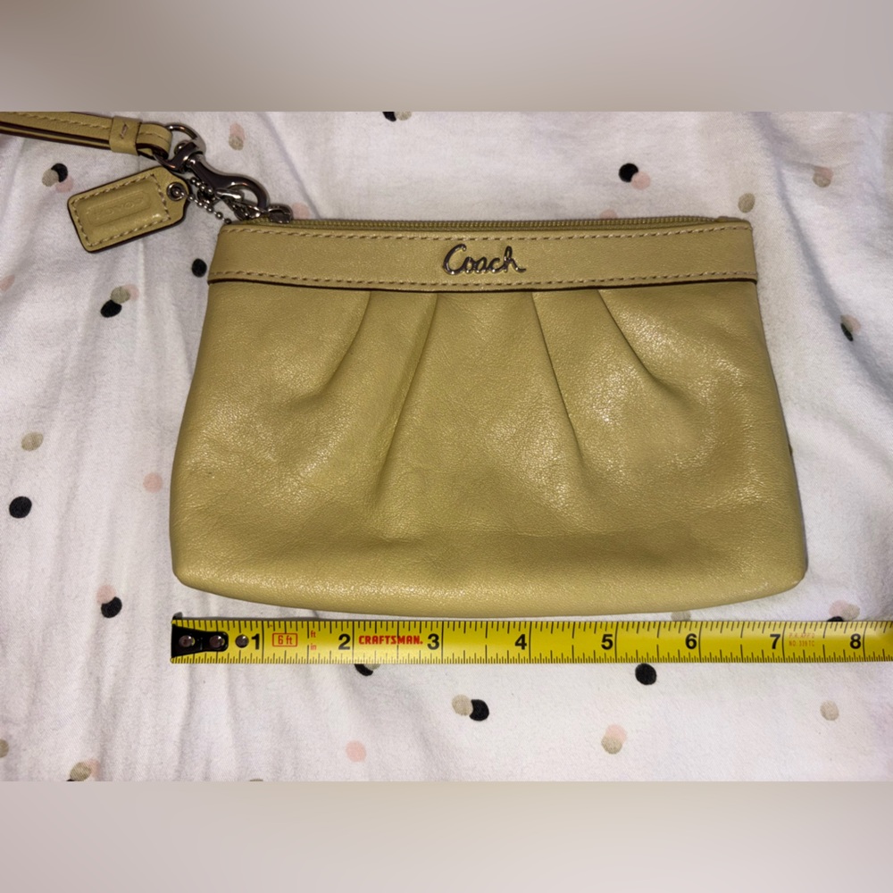 Coach Pale Yellow Leather Wristlet - Picture 9 of 10